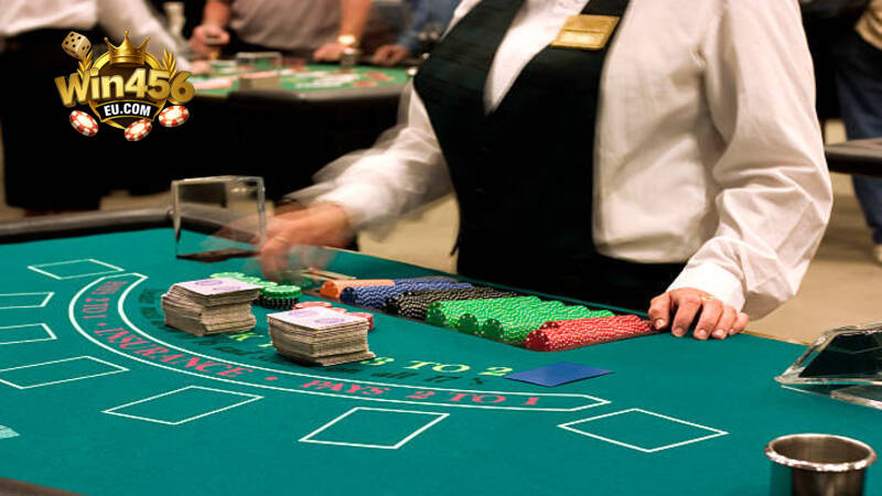 Đặt cược xóc đĩa online Win456